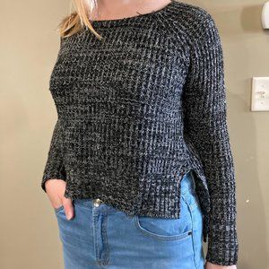 Black/white Cropped Sweater